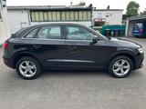 Audi Q3 2.0 TDI sport quattro TEMPO|AHK|SHZ|NAVI|LED - Audi Q3 in Bielefeld