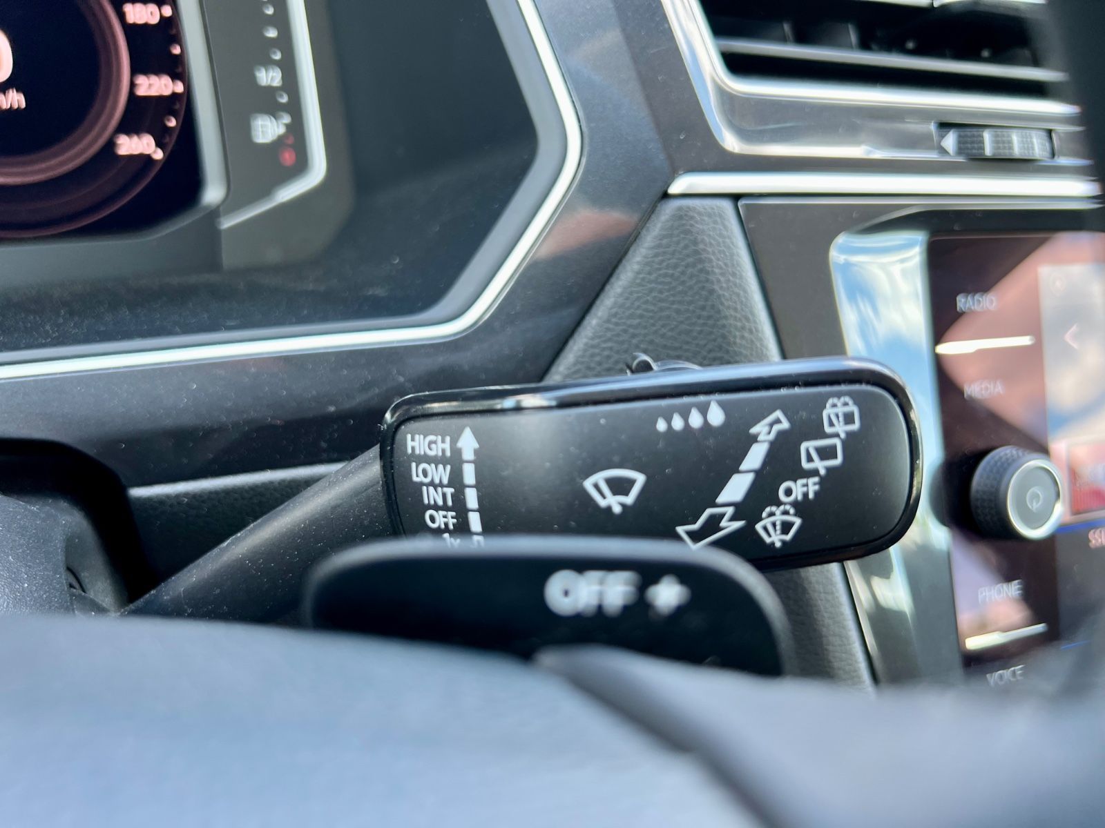 VW Tiguan Allspace Life 7-SITZE AAC NAVI GZJR