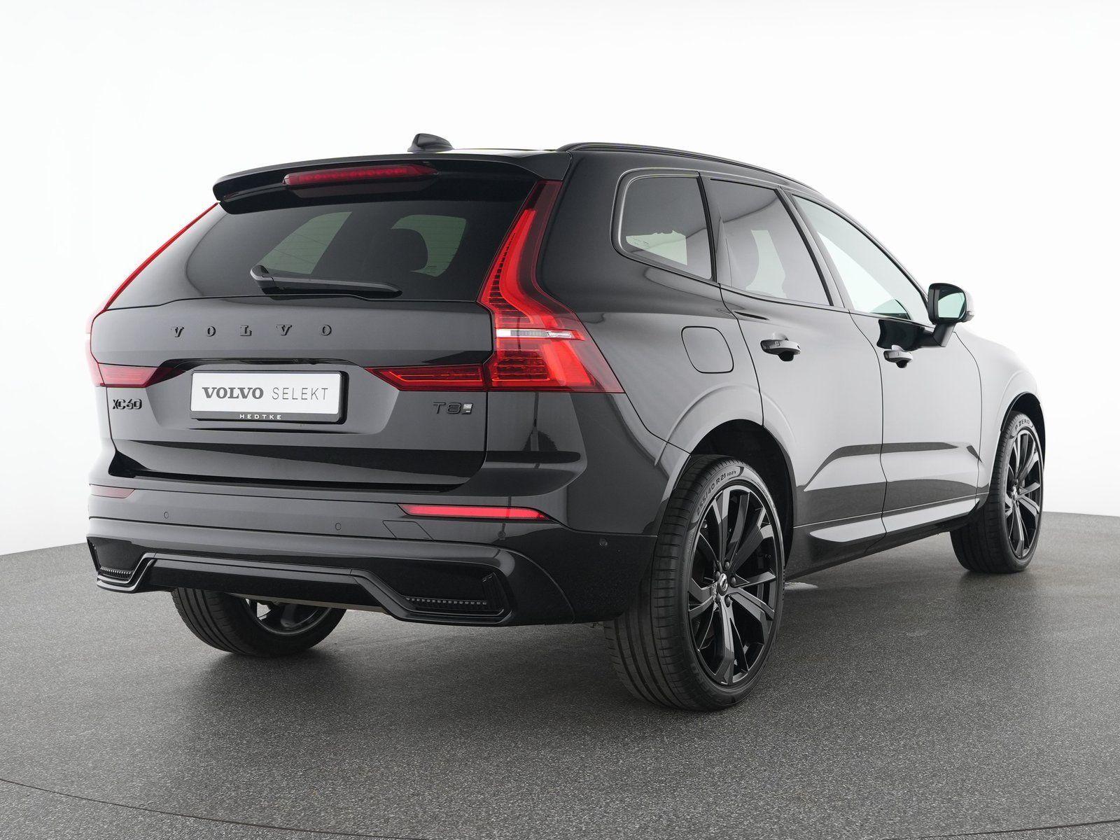 Volvo XC60 T8 AWD Plus Black Edition ACC*H&K*360°21" imagem 2