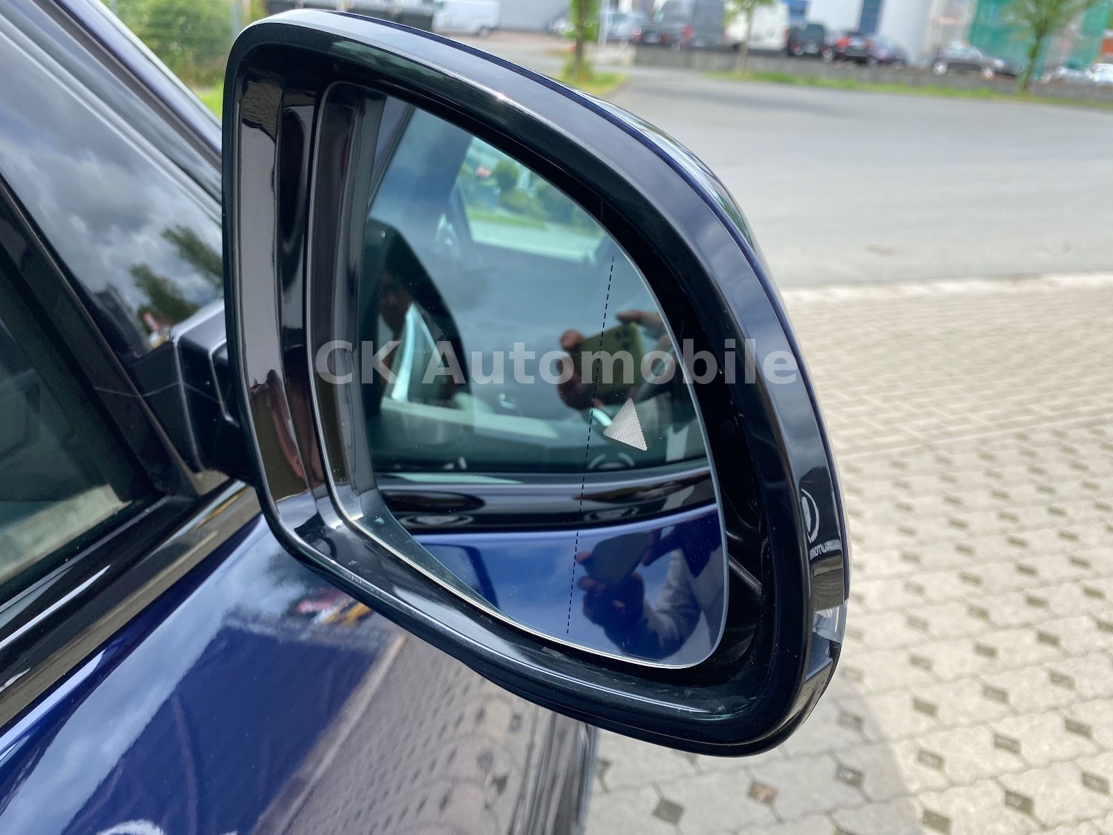 Fahrzeugabbildung BMW X5 xDrive45e M-Sport/Laser/Pano/Head-Up/360°/AHK
