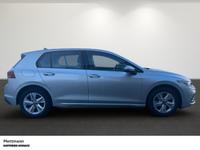 Volkswagen Golf 1.5 eTSI Life DSG NAVI LED PDC SHZ ALU ZV