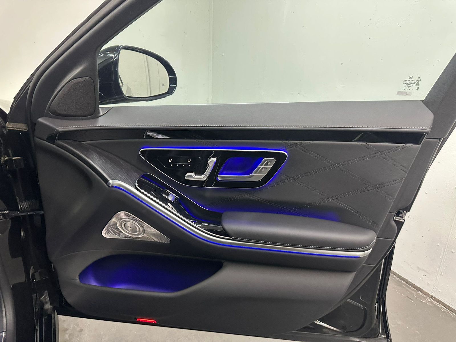Fahrzeugabbildung Mercedes-Benz S 680 Maybach *PANORAMA*EXKLUSIV*Chaufferpaket*