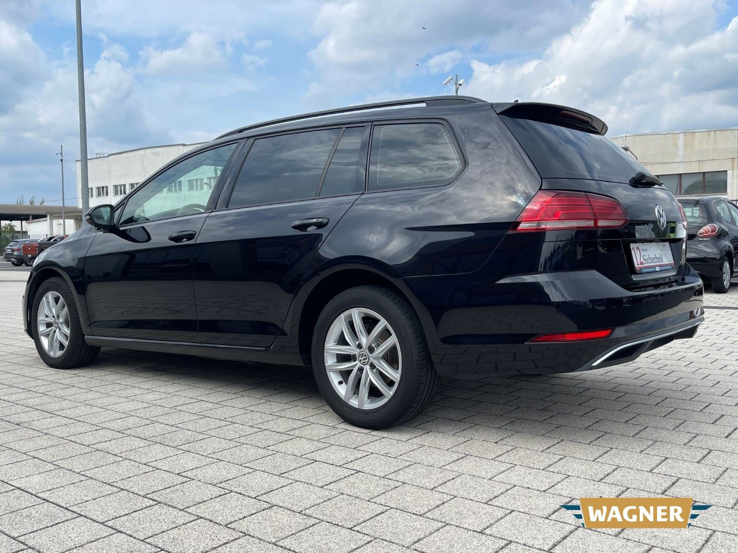 Fahrzeugabbildung Volkswagen Golf VII Variant Comfortline BMT Start-Stop