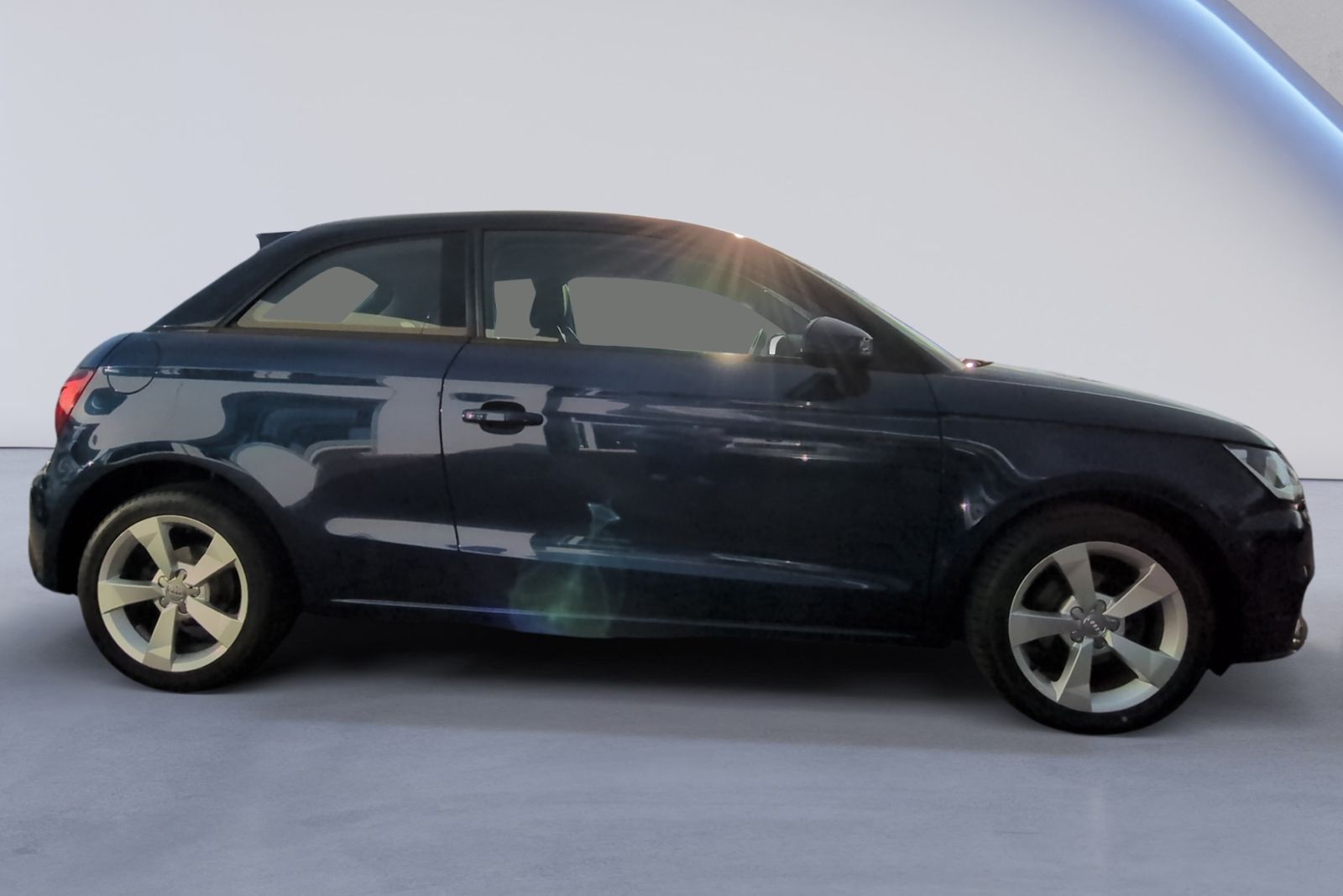 A1 1.0 TFSI ultra Sport SHZ+PDC+AMI