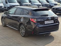 Fahrzeugabbildung Corolla Touring Sports Hybrid Trek 1.8  Erst 13.