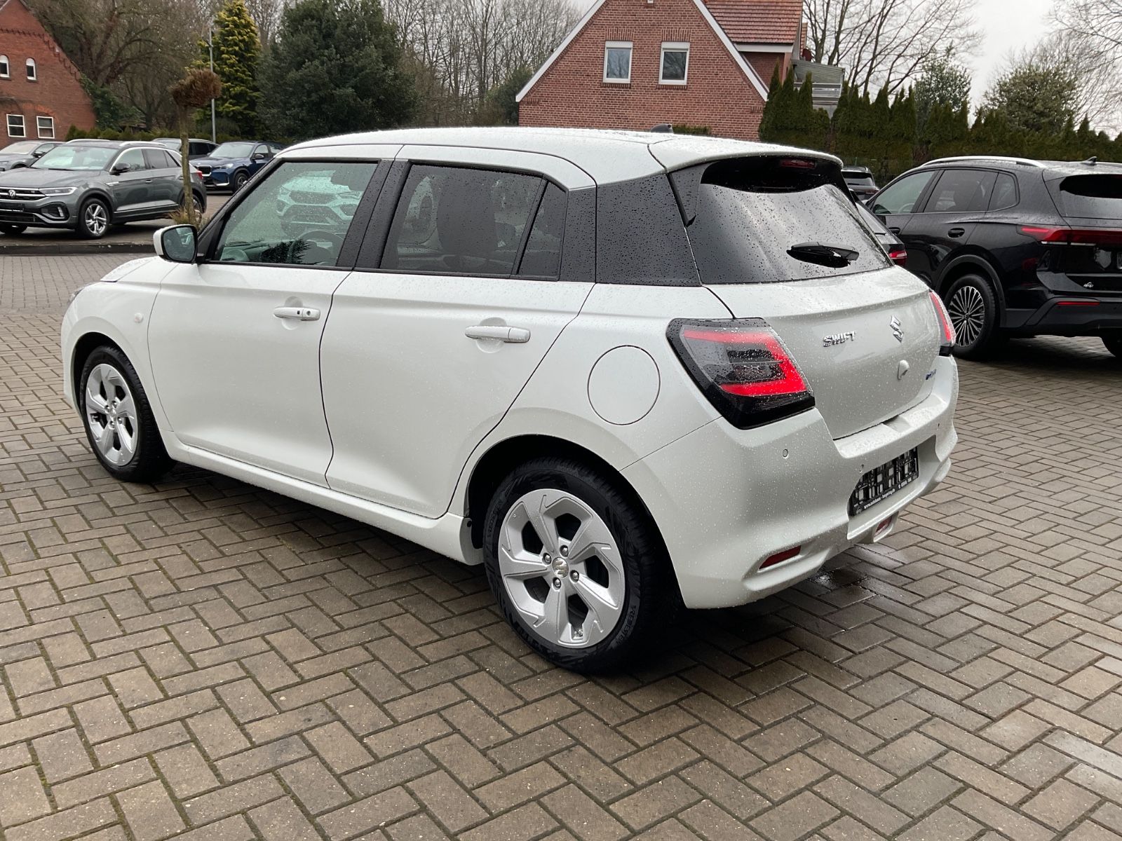 Fahrzeugabbildung Suzuki Swift 1.2 Comfort+,Automatik,Navi,Kamera