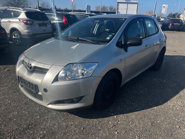 Toyota Auris 1,6 Sol