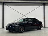 Alfa Romeo Giulia/Veloce/Q4/DAB/ACC/Sportsitze/Tupzustand/ - Alfa Romeo Giulia veloce mit Benzin-Antrieb