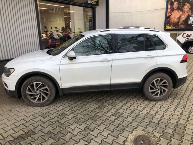 Volkswagen Tiguan 2,0 TDI Sound BMT