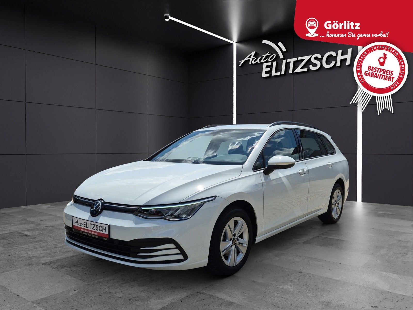 Fahrzeugabbildung Volkswagen Golf Variant Life LED GRA VC App SHZ LANE ASSIST