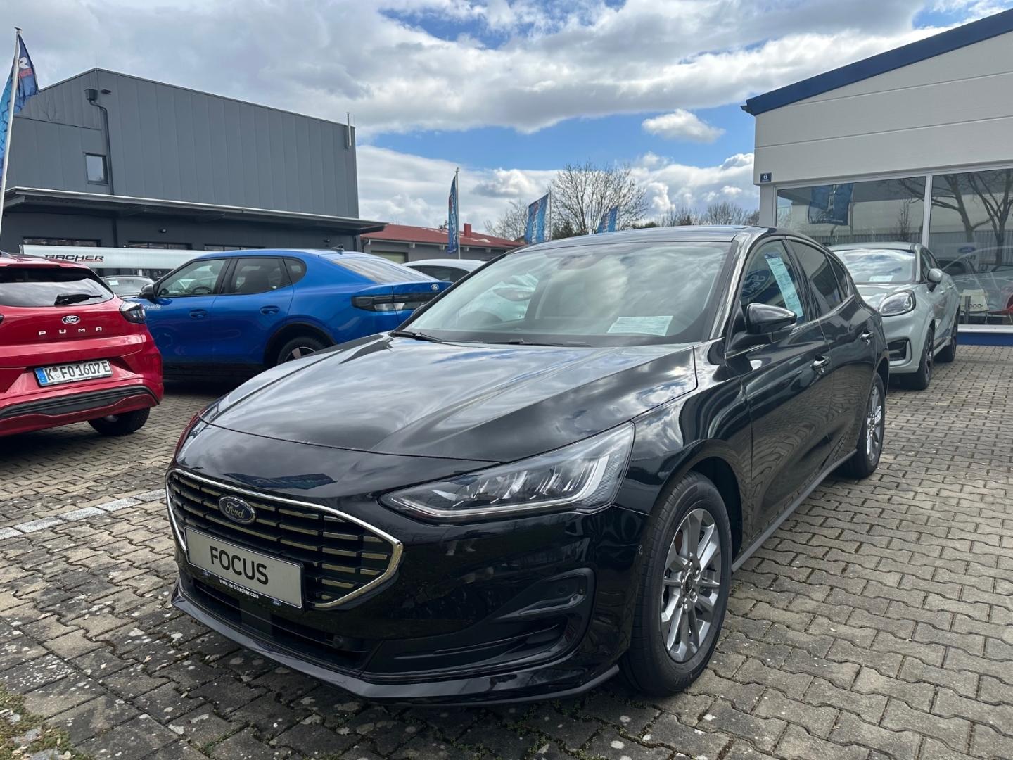Ford Focus Lim. 1.0 MHEV Titanium Edition Automatik P