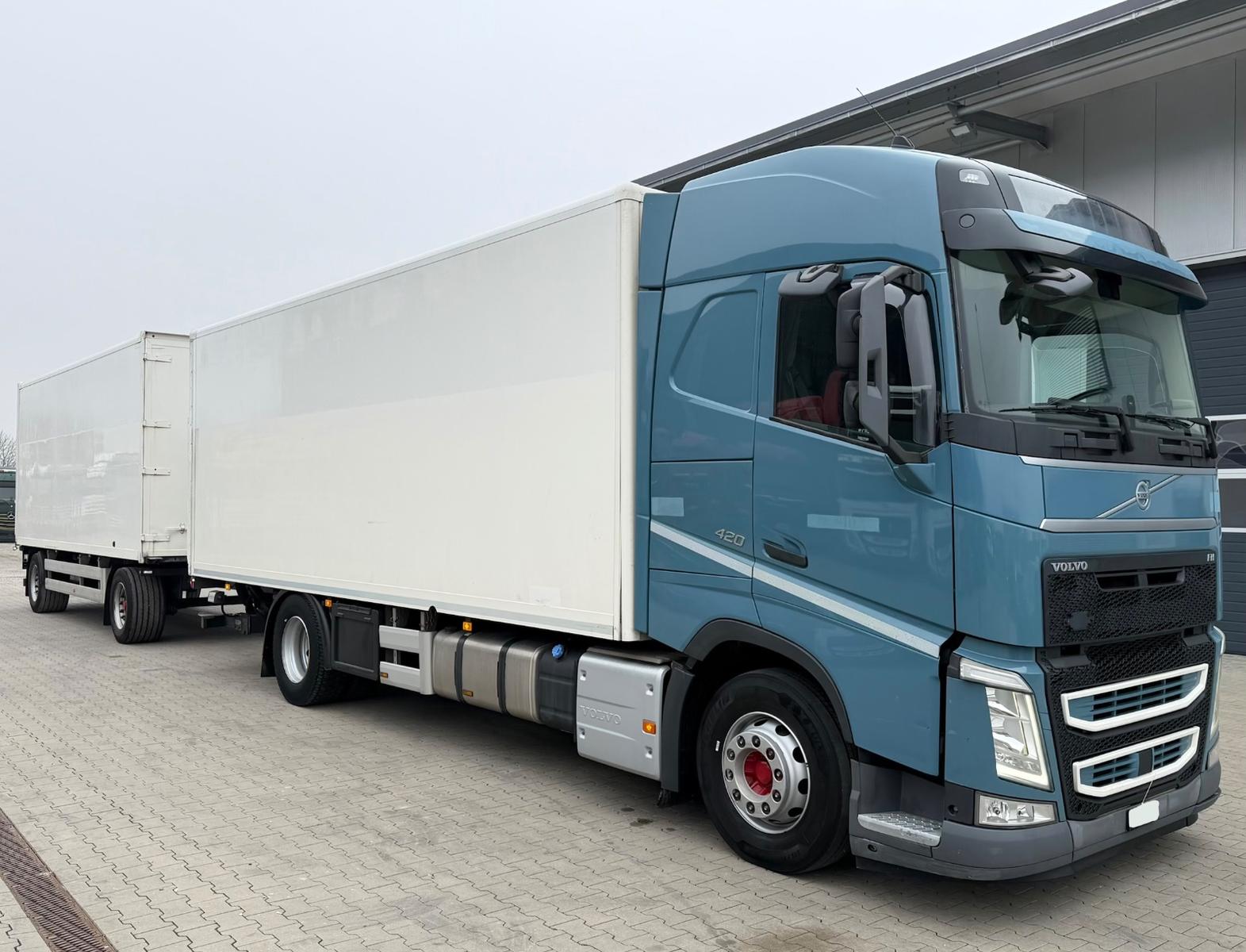 Volvo FH 420 4x2R,E6,doppelisolierter Koffer,1. Hand