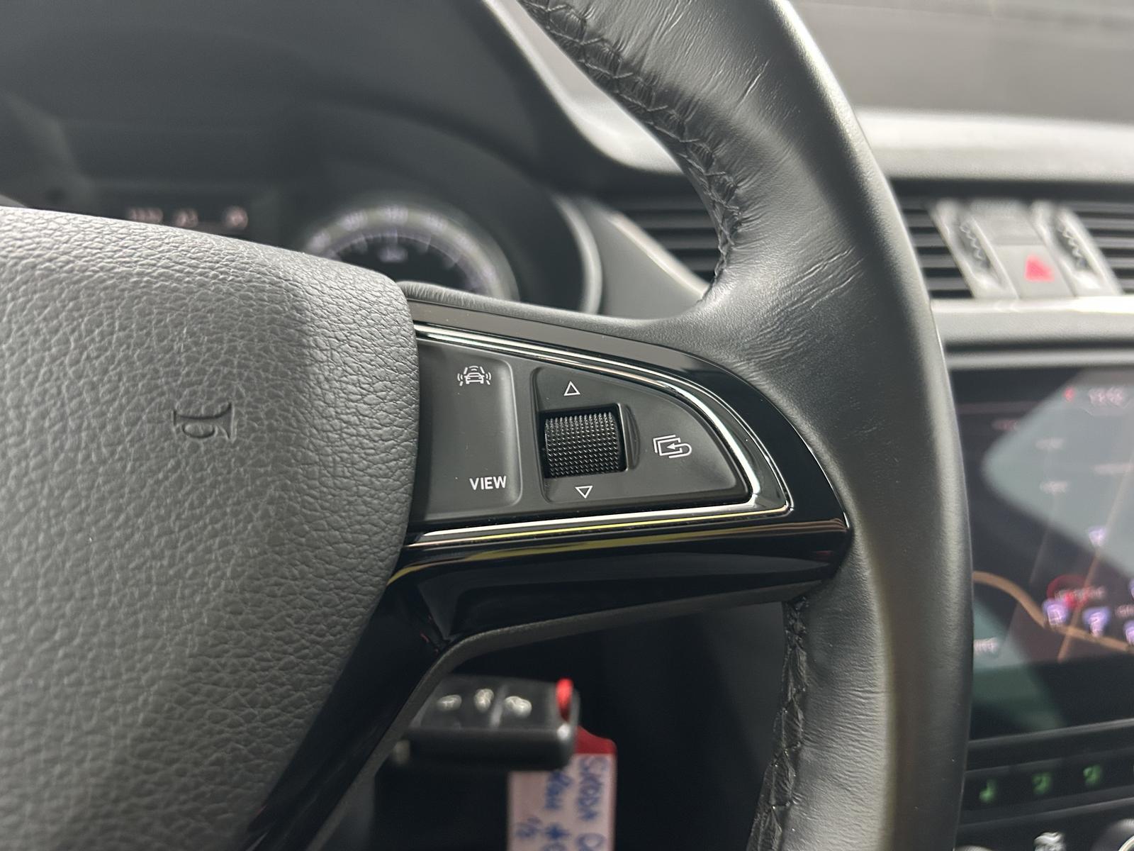 Skoda Octavia Kam+CarPlay+Navi+LED+Tempomat+Isofix