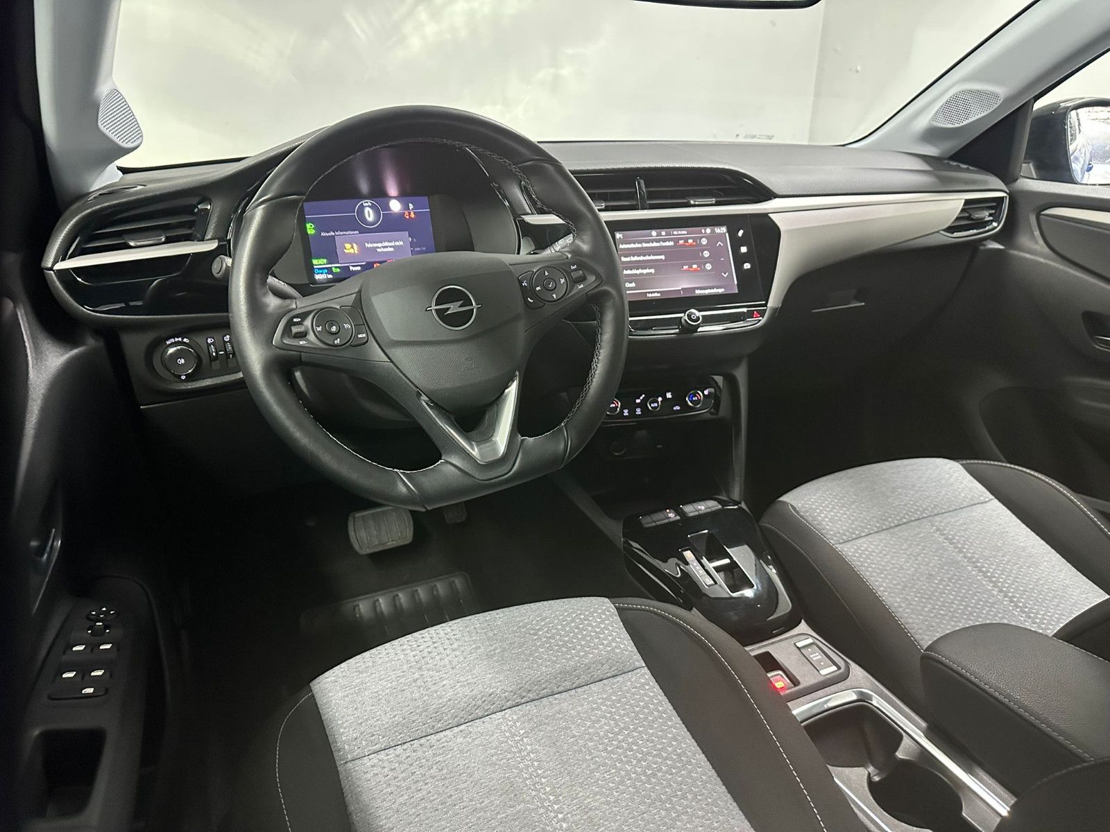 Fahrzeugabbildung Opel Corsa F e Edition*FACELIFT*SH*KLIMA*LED