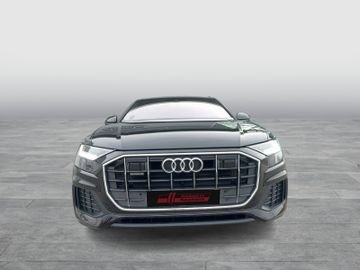 Audi Q8 - 8