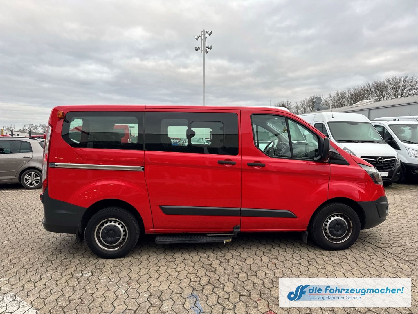 Fahrzeugabbildung Ford Transit Custom Tourneo 300 L1 *4023 *EXPORT