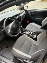 Toyota Auris Design Edition 1,2-l-Turbo S/S Design ... - Toyota Auris von privat