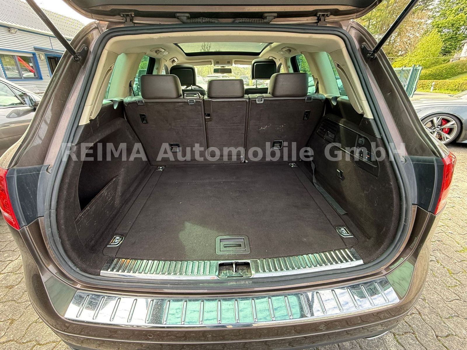 Fahrzeugabbildung Volkswagen Touareg V6 TDI,  Navi, Leder, AHK, Pano
