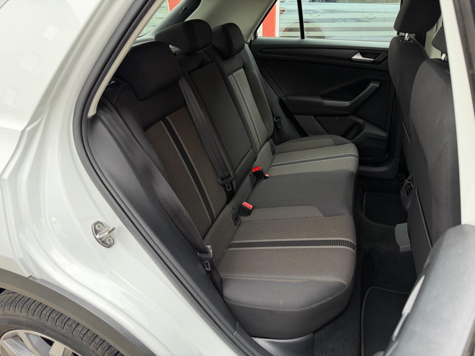 Volkswagen T-Roc Style*R-KAM*AHK*APPLE-CAR*ALU