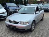 Audi A3 1.6 Ambiente*Klima*Winter/Sommer*ESP* - gebrauchte Audi A3 aus dem Jahr 2001