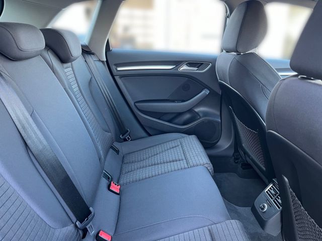 A3 Sportback 35 TFSI SPORT LED+PDC+NAVI+AHK+LM17
