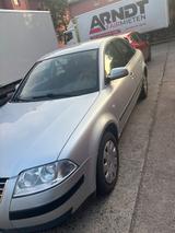 Volkswagen Vw Passat Volkswagen - Volkswagen Passat aus 2000