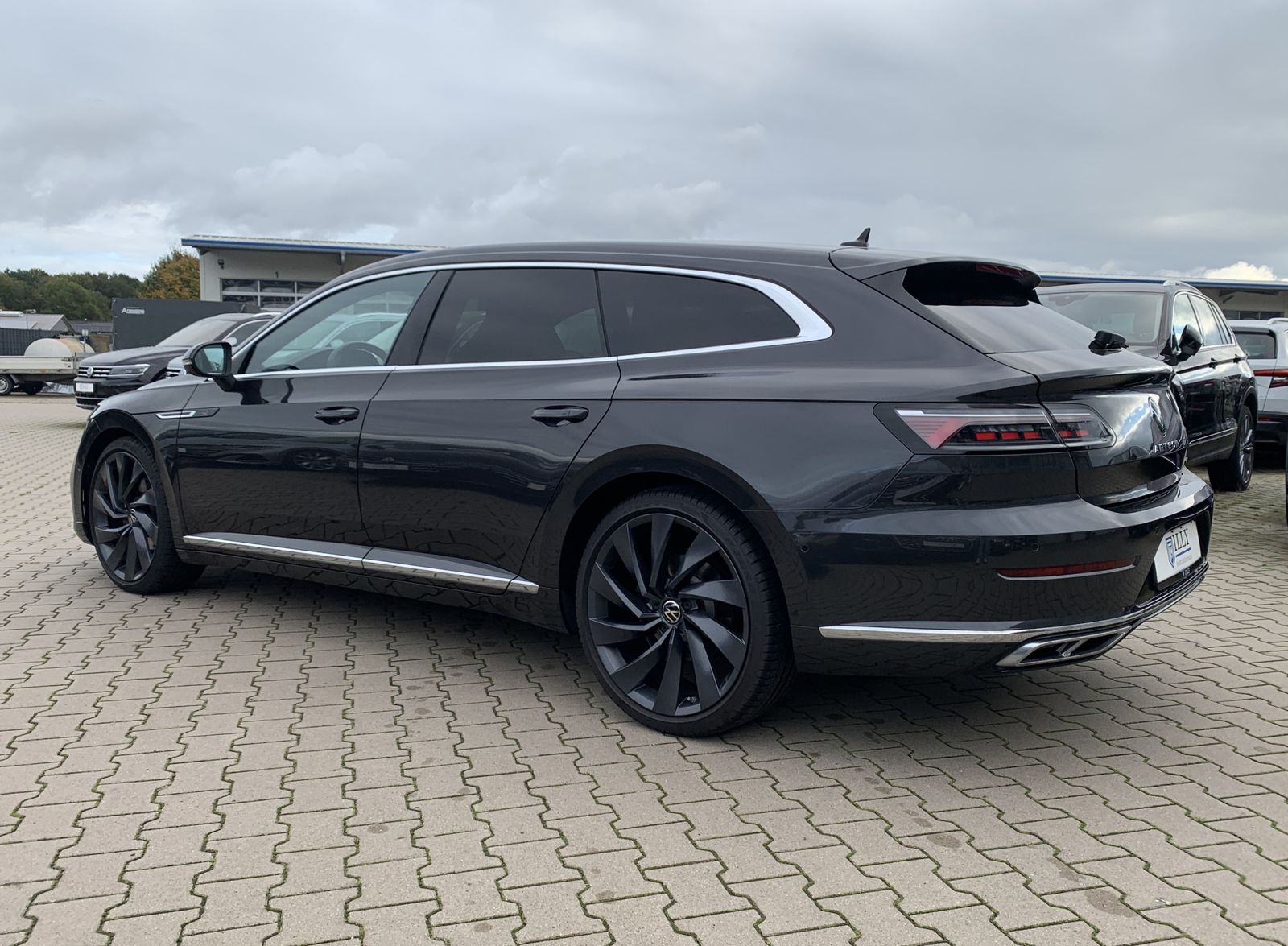 Fahrzeugabbildung Volkswagen Arteon Shooting Brake 2.0 TDI*R-Line*4Motion*AHK