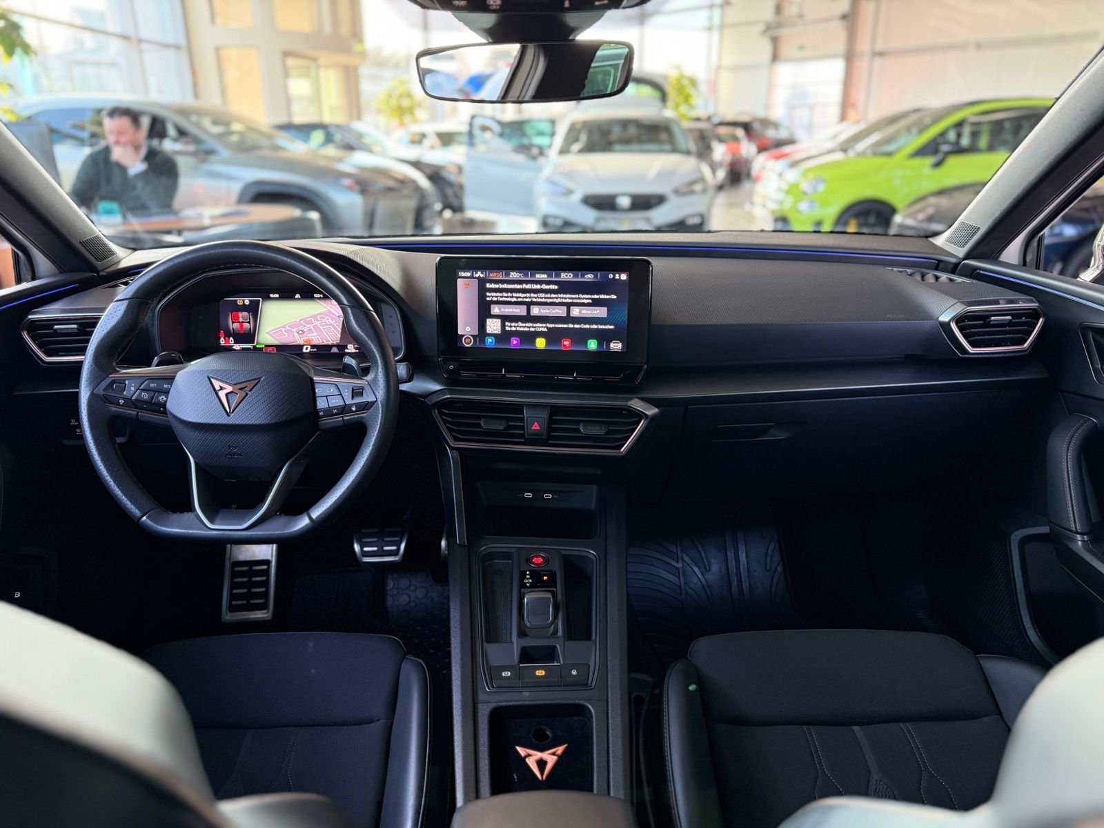 Fahrzeugabbildung CUPRA Leon Sportstourer VZ e-Hybrid ACC LED NAV 19"