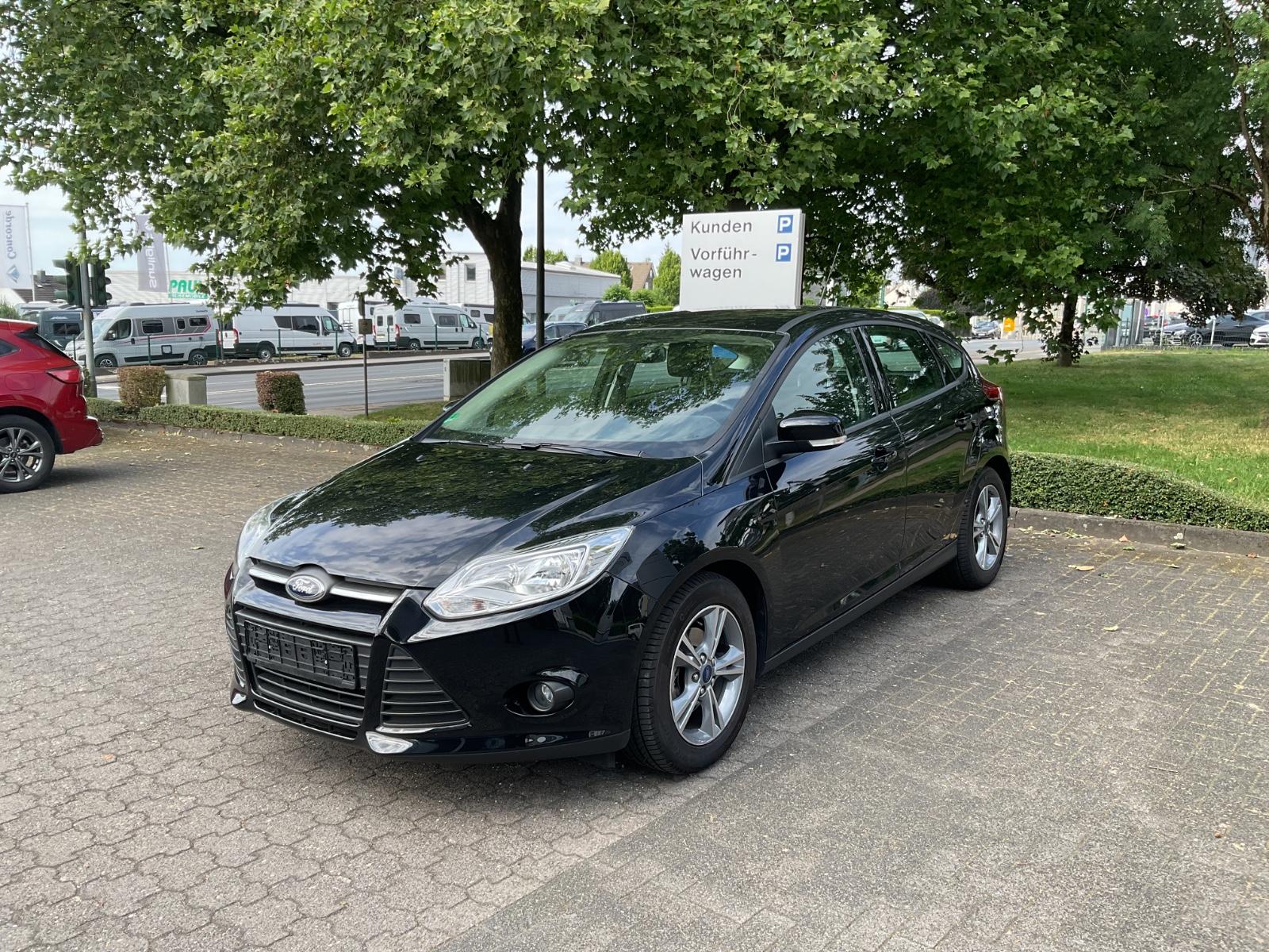 Ford Focus Limousine Sync Edition*Navi*!Scheckheft!