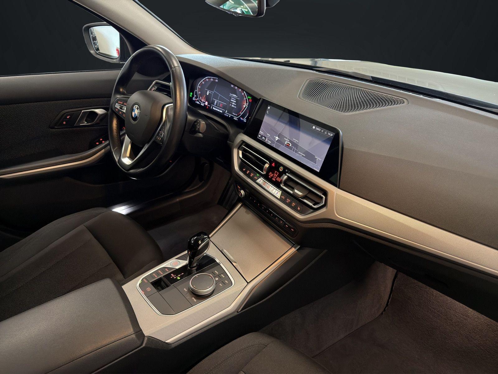 BMW 3 Series d xDrive Advantage, миниатюра 15