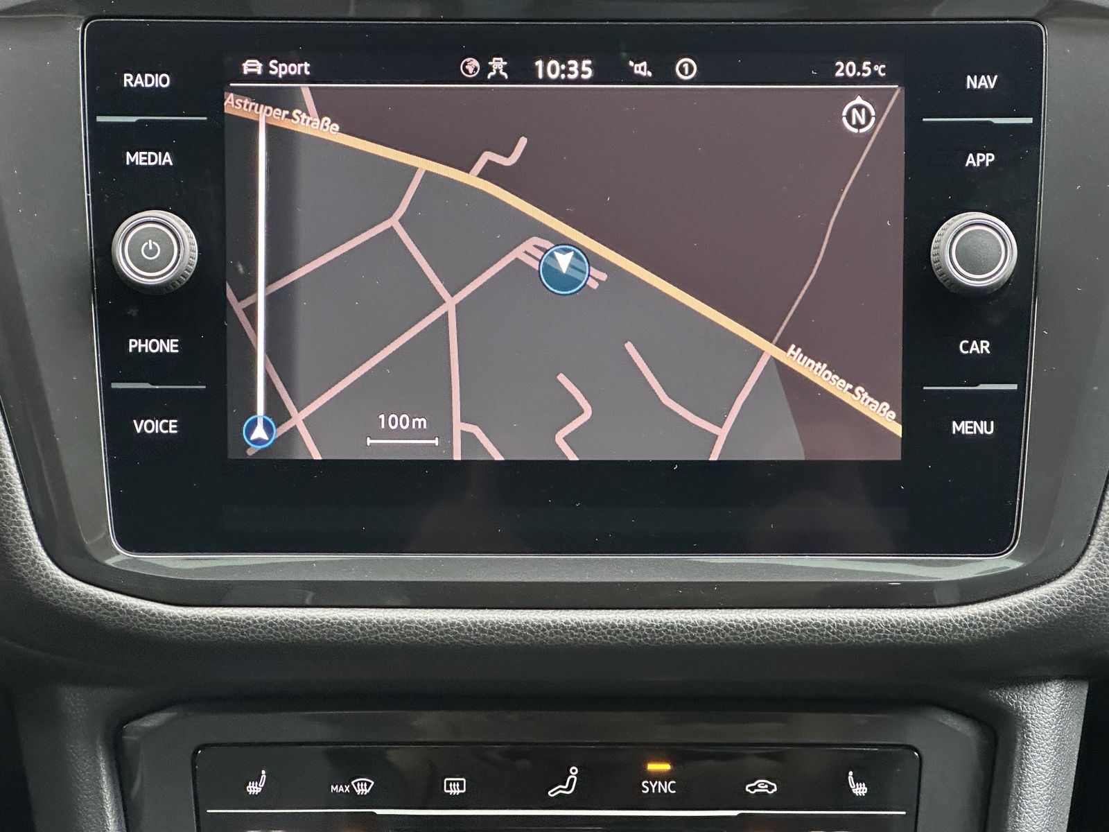 Fahrzeugabbildung Volkswagen Tiguan Allspace R-Line 4M NAV+LED+PANO+AHK+360°