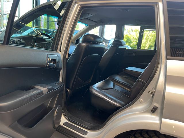 Ssangyong Kyron  Xdi 4x4 *KLIMAAUTOMATIK*LEDER*TÜV-102025