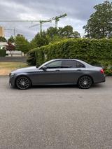 Mercedes-Benz E43 AMG Massage 360 Burmester Panorama *VOLL* - Mercedes-Benz E 43 AMG in München