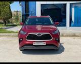 Toyota Highlander 3.5 V6 31.000€ - Toyota Highlander mit Benzin-Antrieb