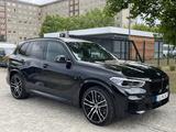 BMW X5 M-Sportpaket 50d M50d NP 128.000,- - BMW: 5.0