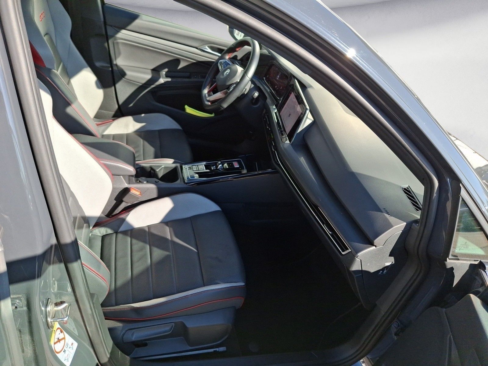 Volkswagen Golf - Bild 9