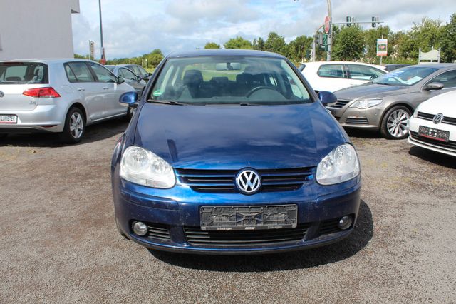 Volkswagen Golf 1.6 FSI Tour