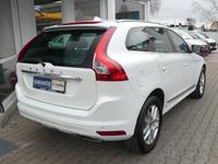 Volvo XC60 Summum Aut. AWD ACC Kamera Leder H&K Memory