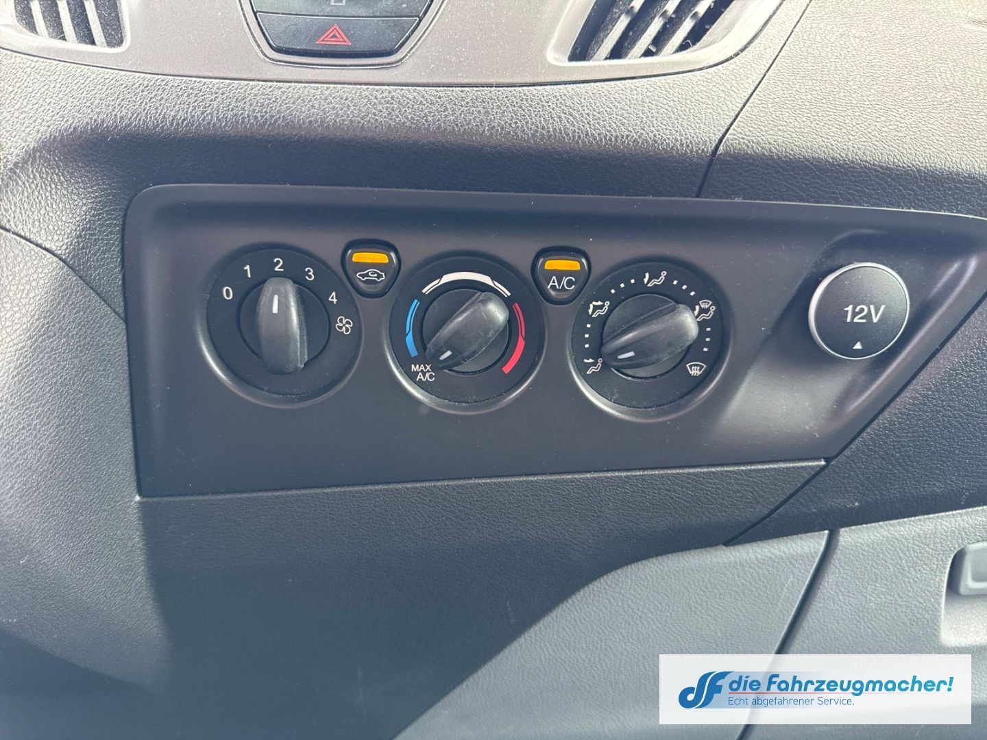 Fahrzeugabbildung Ford Transit Custom L1 Trend 2.0 TDCi*GETRIEBESCHADEN