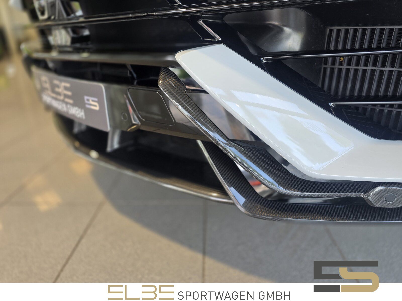 Lamborghini Urus PERFORMANTE FULL CARBON Akrapovic B&O foto 16