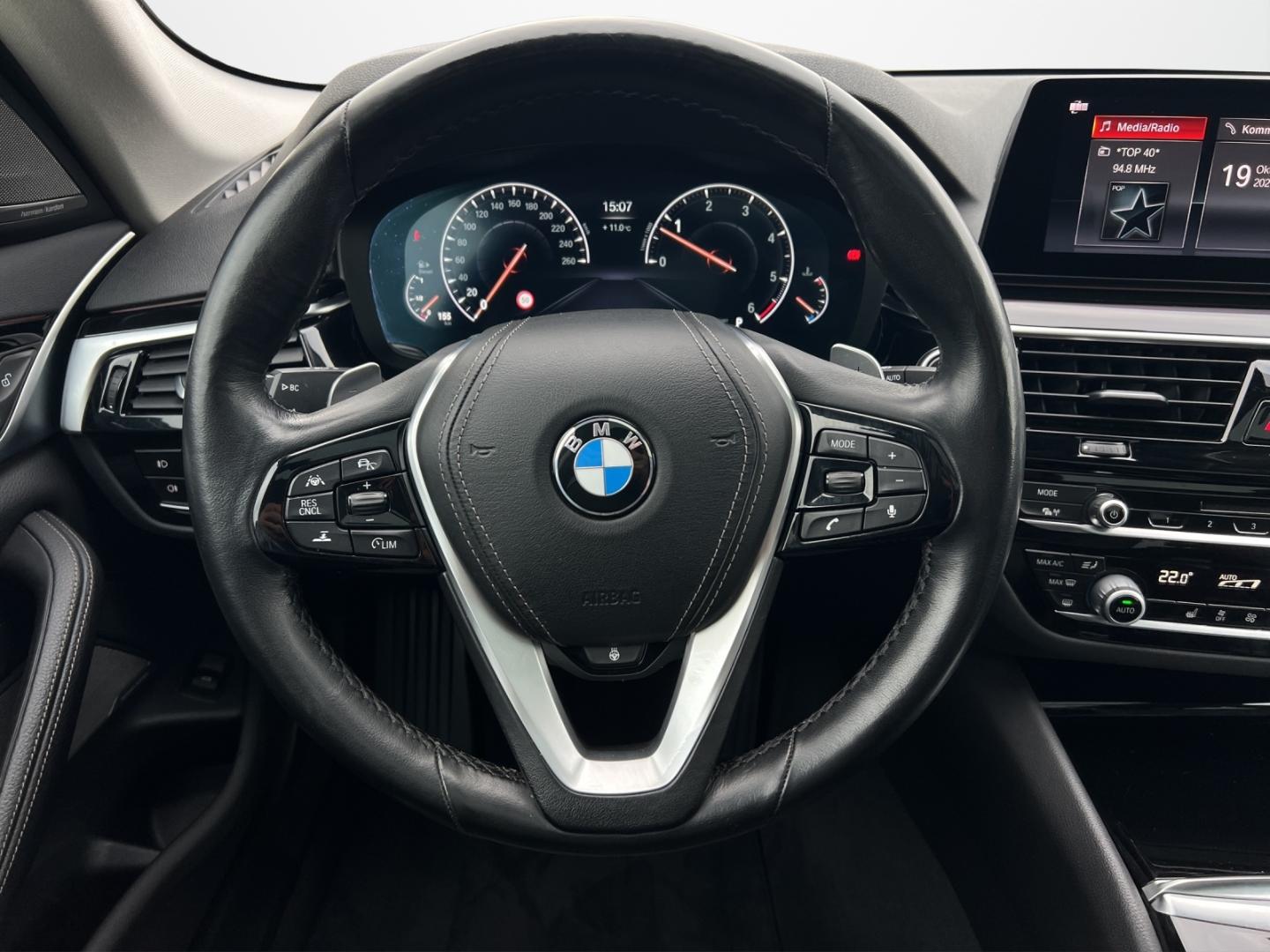 BMW 530 d xDrive Sport Line Touring/ACC/SitzHz