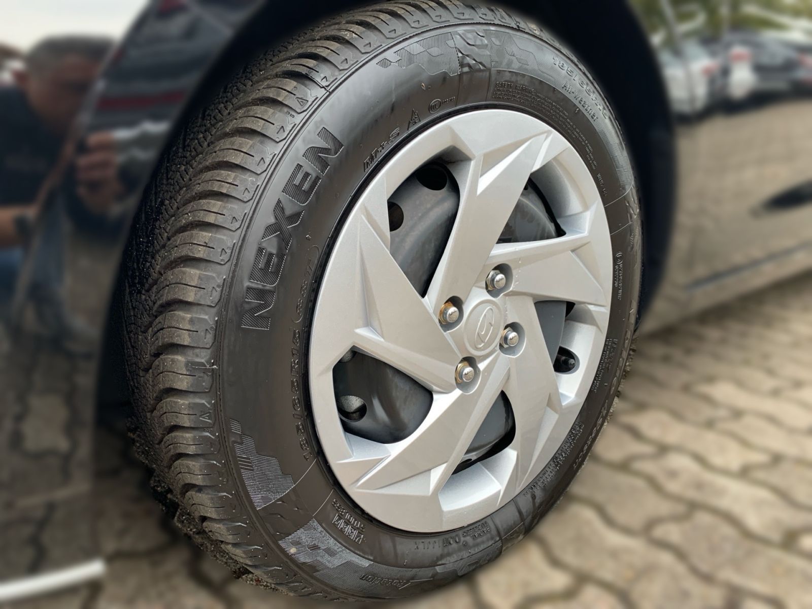 Fahrzeugabbildung Hyundai i20 1.0 T-GDI Select Navi Kamera Allwetter