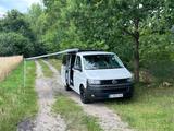 Volkswagen T5 Camper | VanEssa Bett, Solar, Gewindefahrwerk - Volkswagen T5 Kombi aus 2012