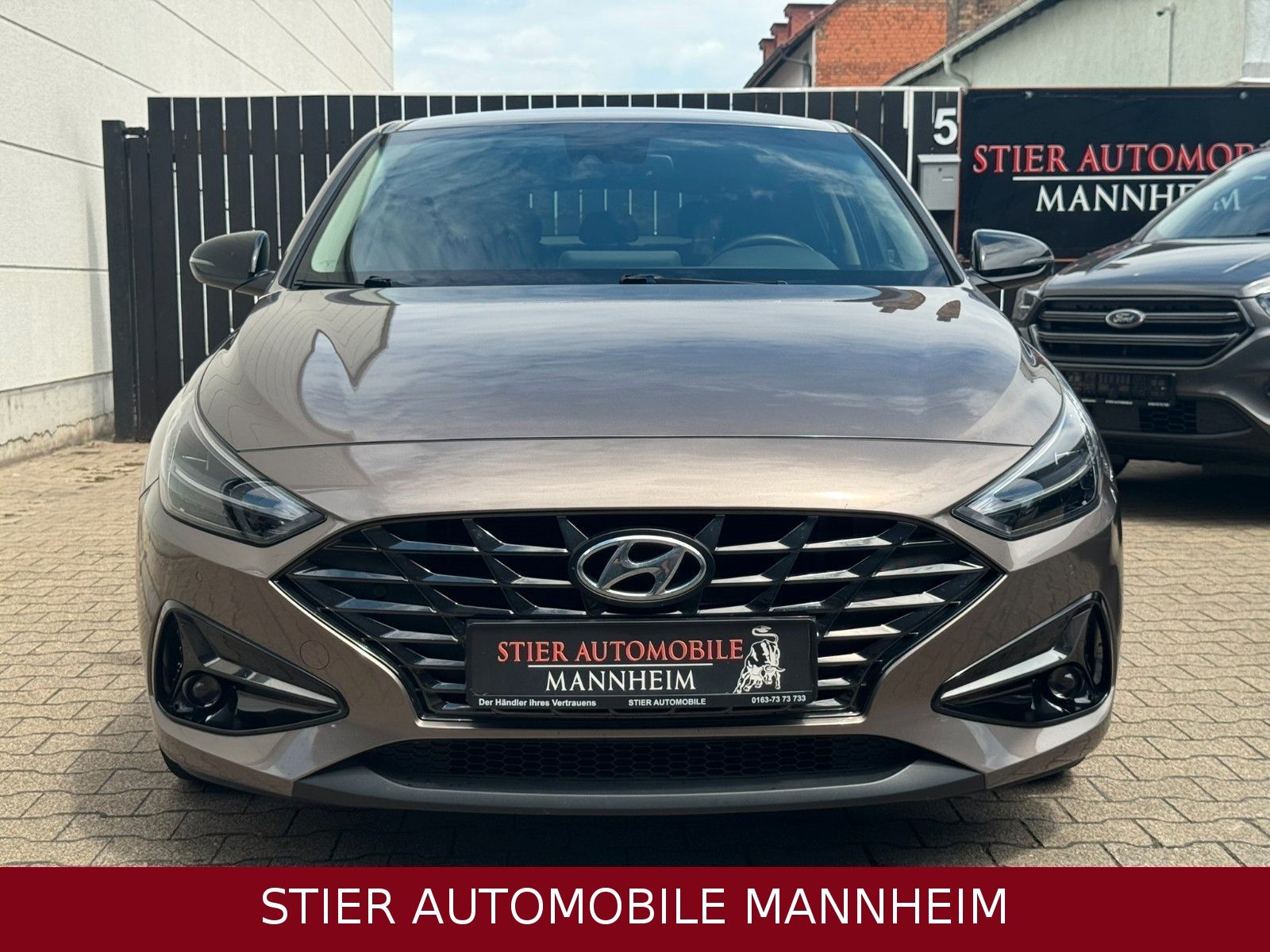 Hyundai i30 Fastback Edition 30+*AUTOMATIK*NAVI*81TKM imagem 2