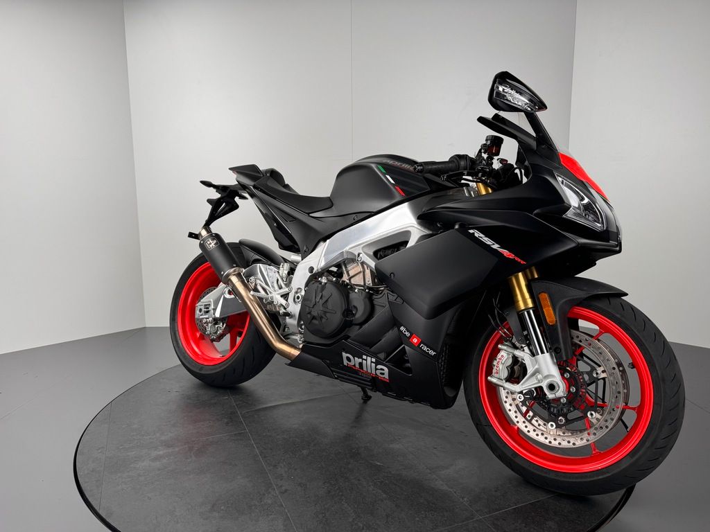 Fahrzeugabbildung Aprilia RSV4 RR *ARROW *TOP-ZUSTAND *2. HAND