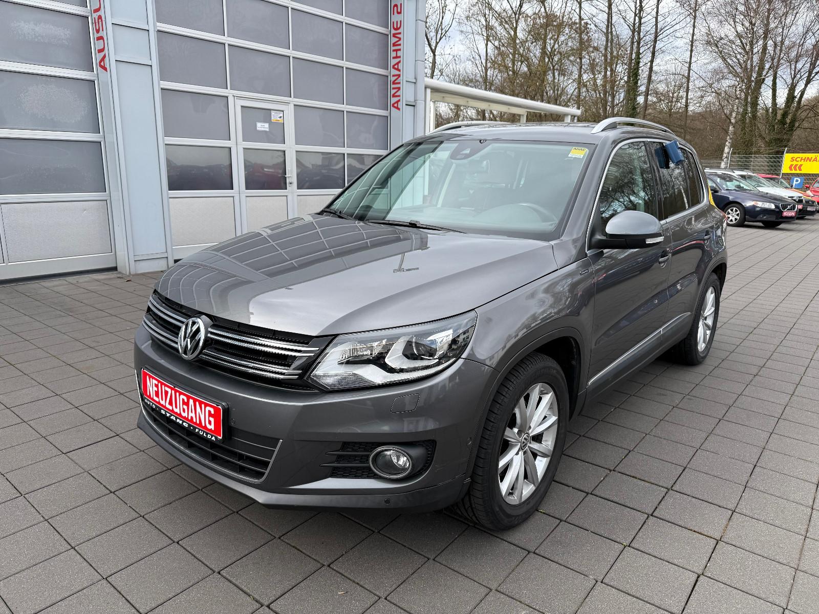 Volkswagen Tiguan Lounge Sport & Style BMT*SCHECKHEFT+NAVI*