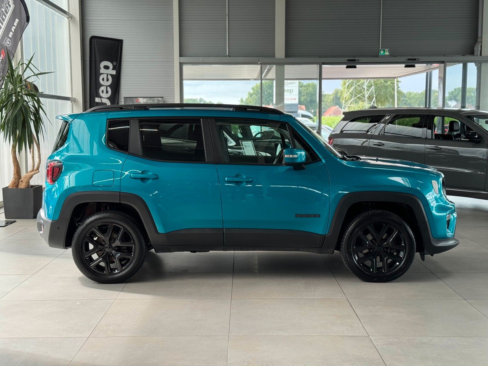 Fahrzeugabbildung Jeep Renegade 1.3 T-GDI Limited 4WD  "AHK  Navi  DAB"