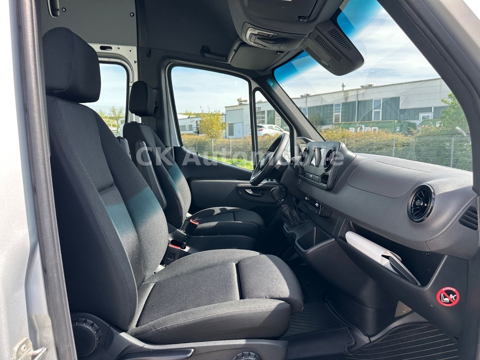Fahrzeugabbildung Mercedes-Benz Sprinter III Kasten 317 CDI/Mixto/4 Sitze/Navi
