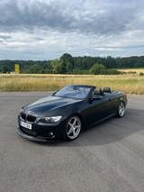 BMW 335i E93 Cabrio N54 DKG Top Gepflegt M-Performan - BMW 335 aus 2009: 335d