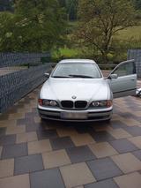 BMW 523 i  Auto - BMW 523 in Freiburg